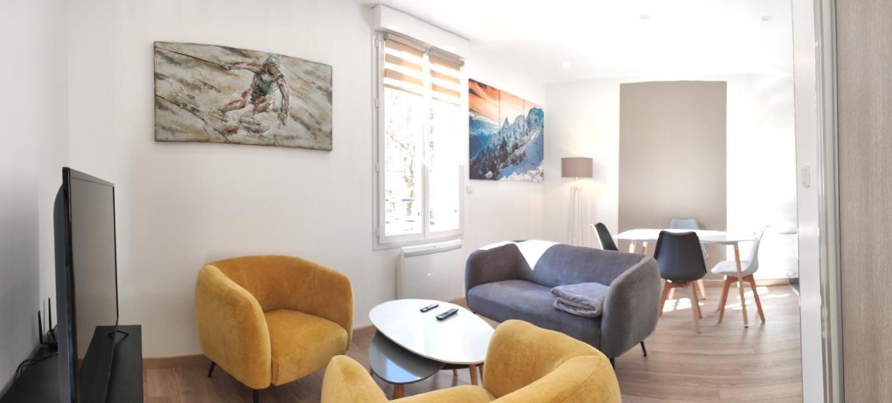 Joli Appartement Renove Avec Terrasse Brides-les-Bains Exterior foto